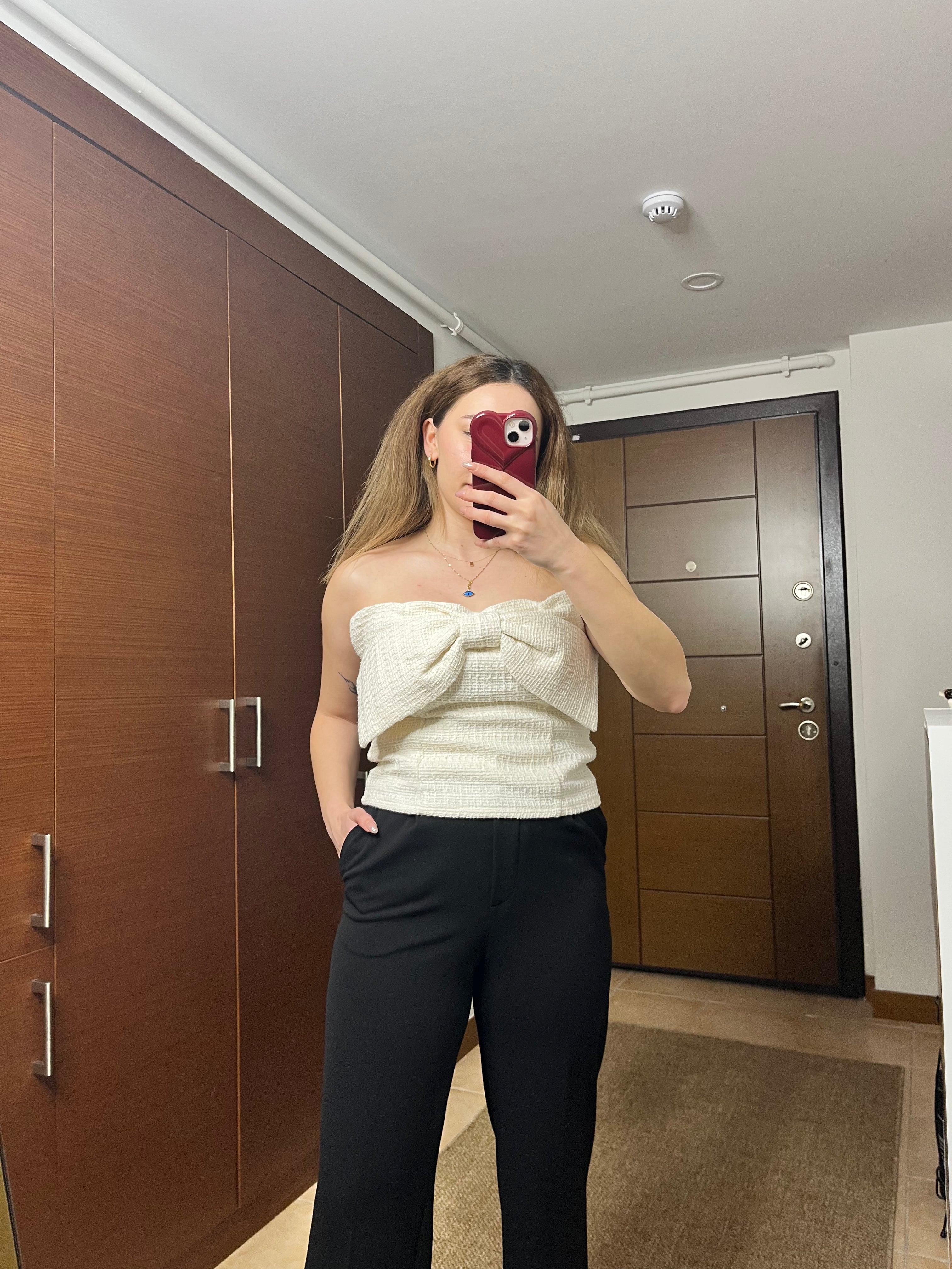 Straplez Crop